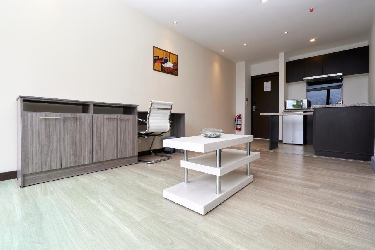 Hotel & Suites En Cuenca, Venue Batan Kültér fotó