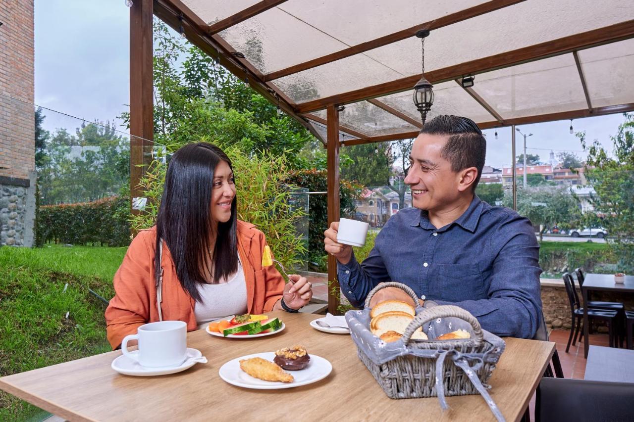 Hotel & Suites En Cuenca, Venue Batan Kültér fotó