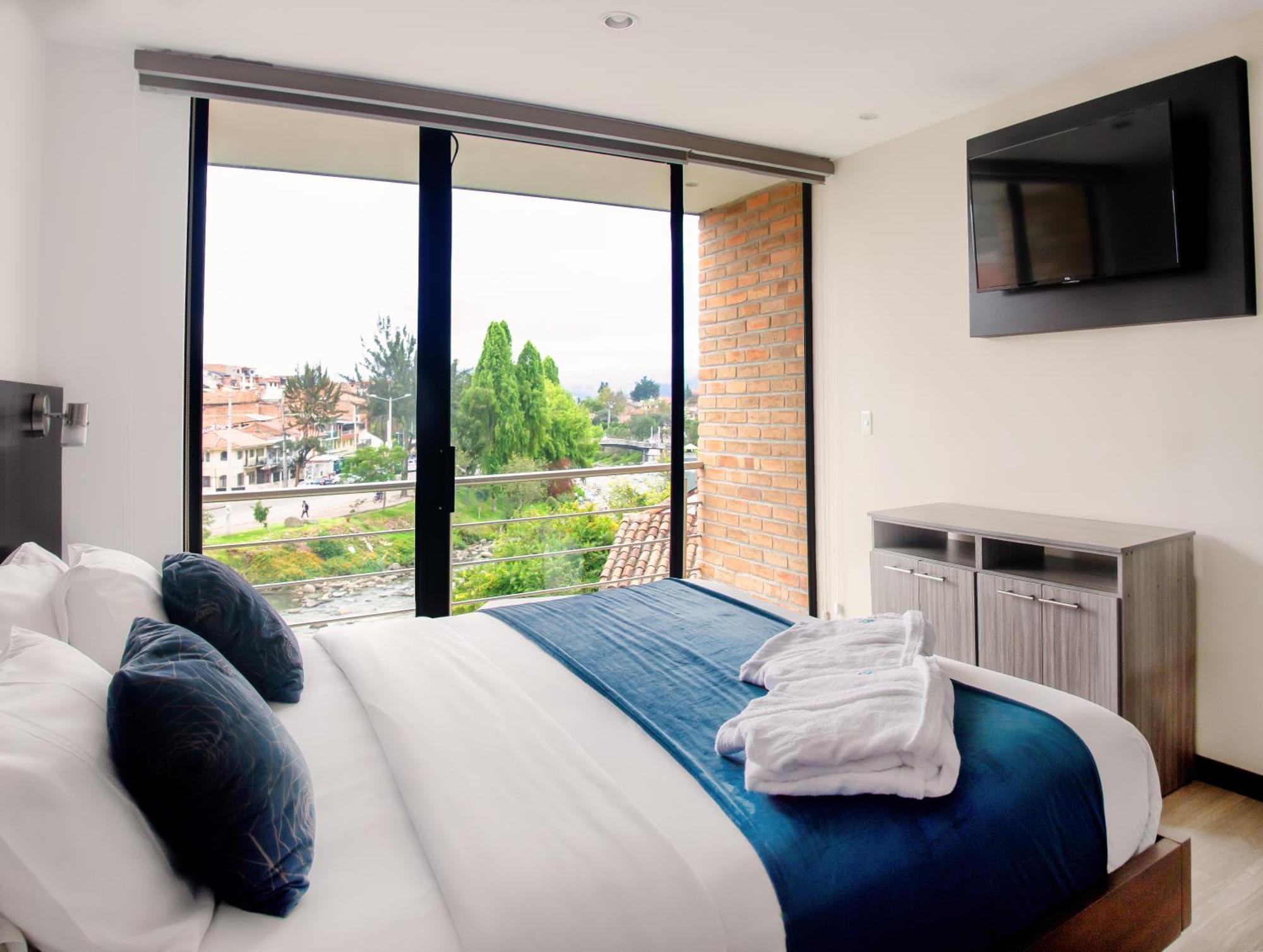 Venue Batan Hotel&Suites Cuenca Kültér fotó